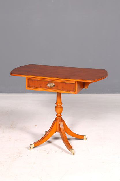 Prachtige originele Heldense bijzettafel van taxushout, klaptafel, opbergtafel, ladekast, telefoontafel
