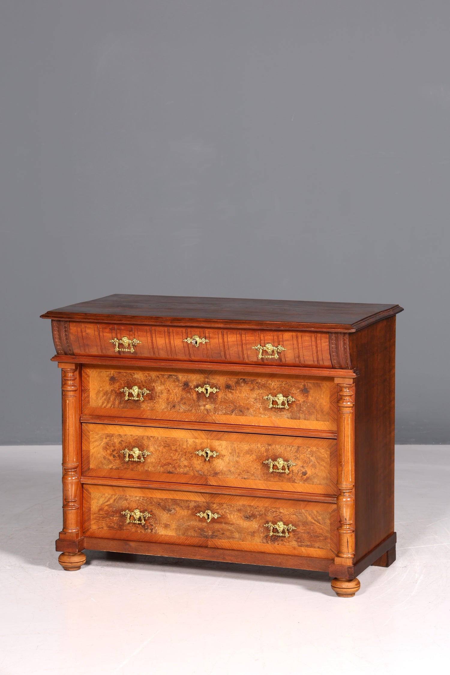 Beautiful Wilhelminian style chest of drawers Louis Philippe walnut drawers chest of drawers sideboard around 1880