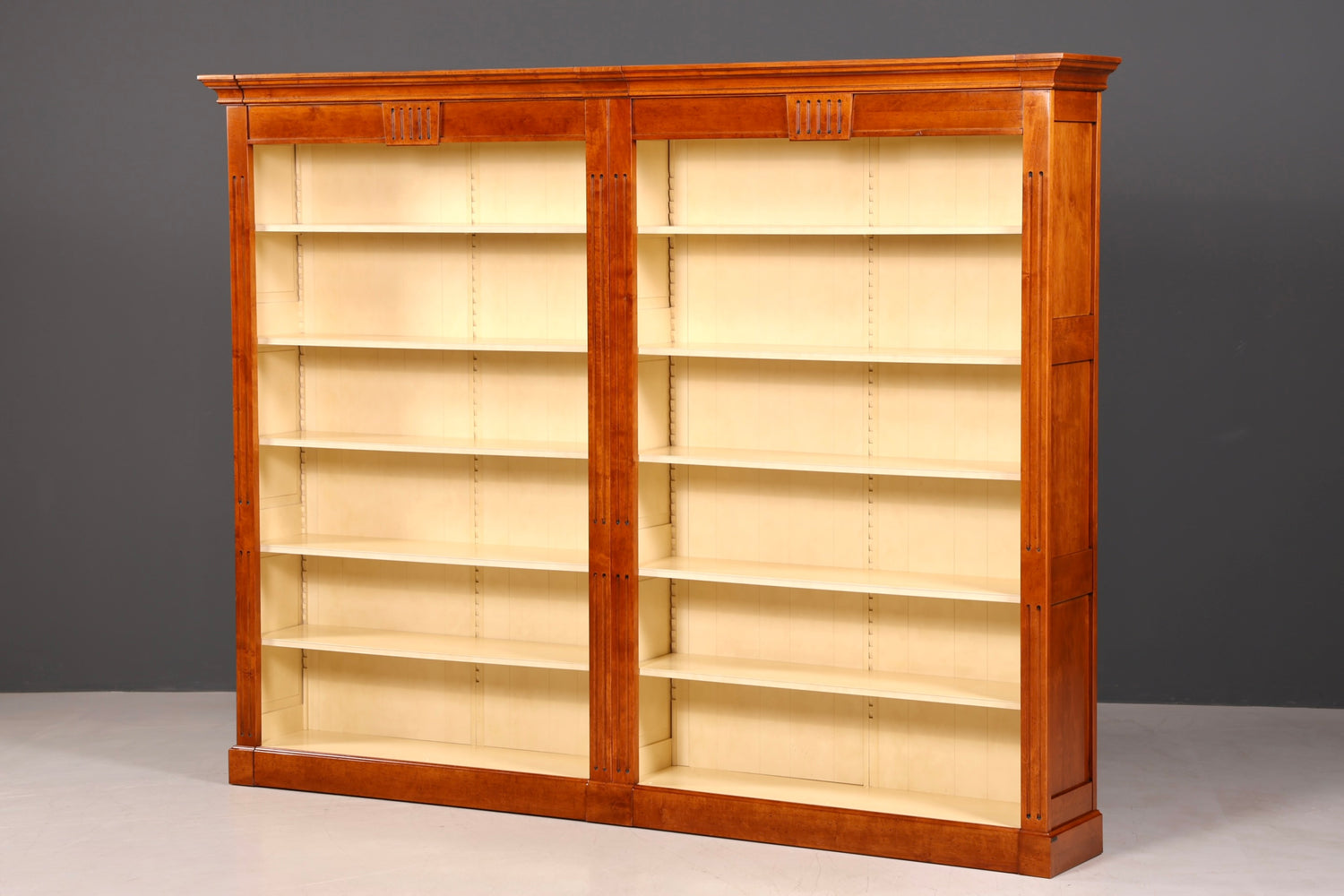 Wunderschönes Englisches XXL Bücherregal Eibe Antik Regal Bookshelf Buchablage 60s