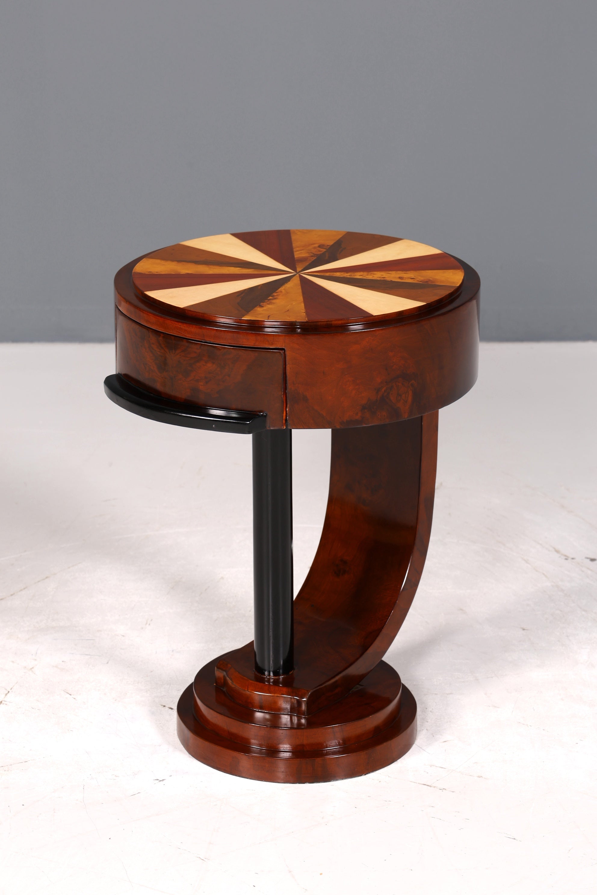 Traumhafte Art Deco Stil Kommode Beistelltisch Nachtisch Ablagetisch bunt