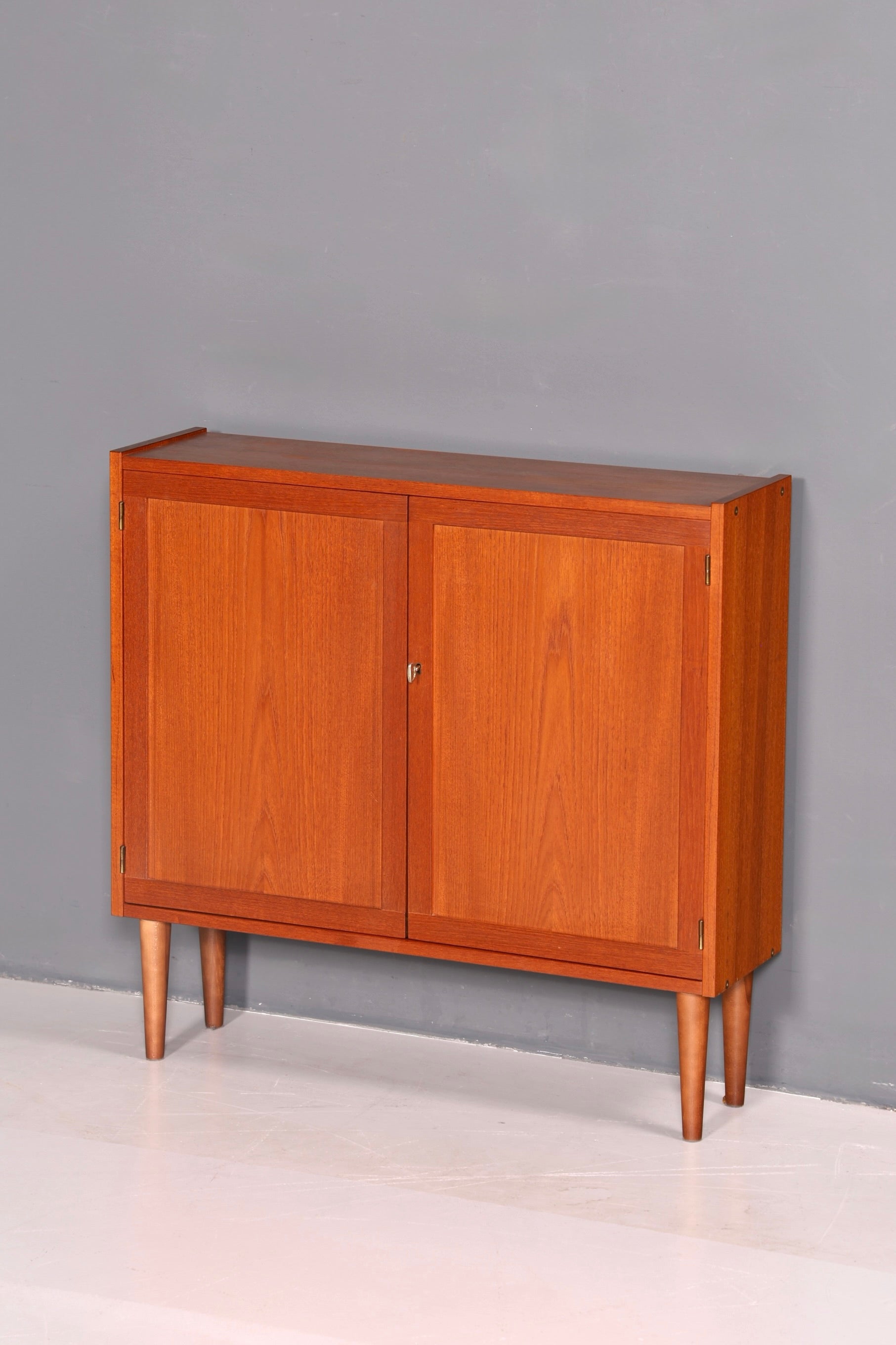 Traumhafte Mid Century Kommode Vintage Sideboard Retro Flur Kommode Regal 60s Schrank Holz