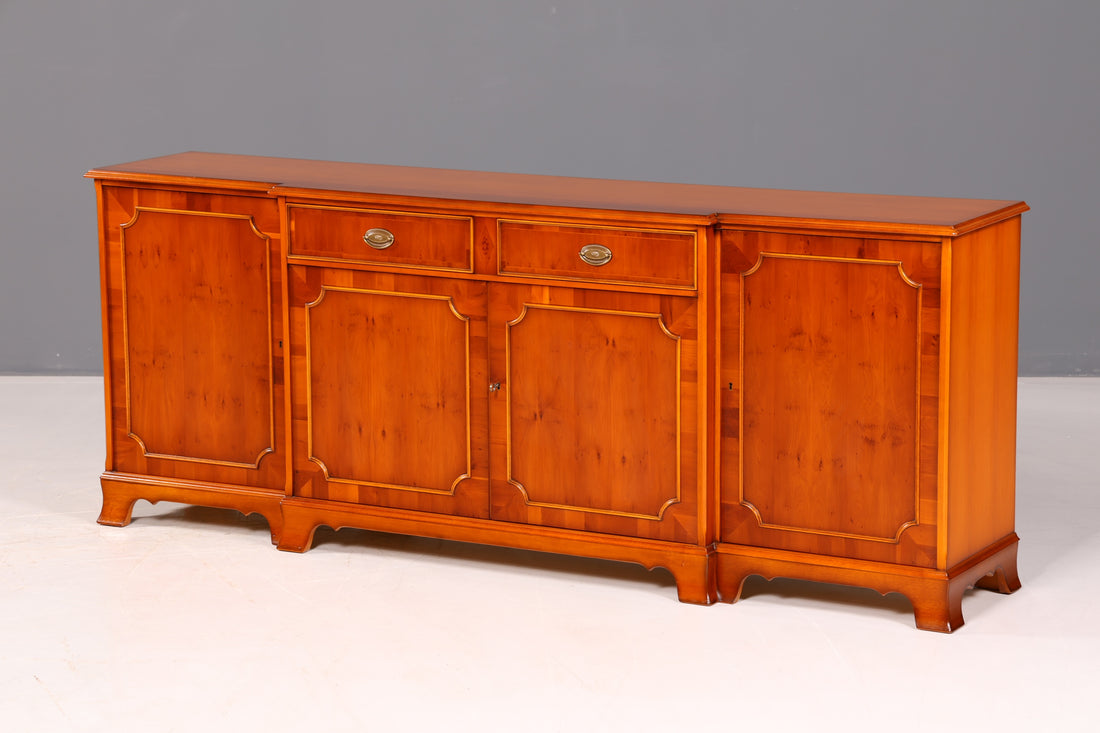 Prachtig origineel Heldense sideboard van taxushout, Engels buffetkast, commode, antieke kast, vintage