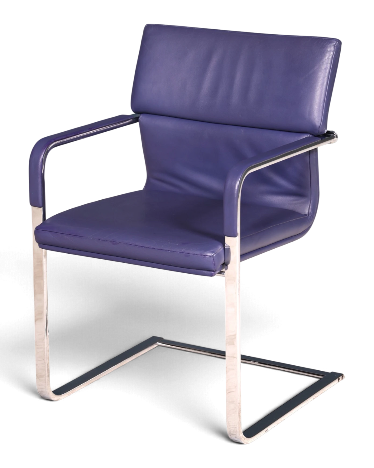 Originele Walter Knoll Avant sledestoel van paars leer met armleuningen, designstoel, conferentiestoel 3 van 3