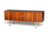 Beeindruckendes Original Hans J. Wegner für RY Møbler Modell RY 25 Sideboard Palisander Holz TV Kommode Vintage Schiebetür Schrank 1 von 2