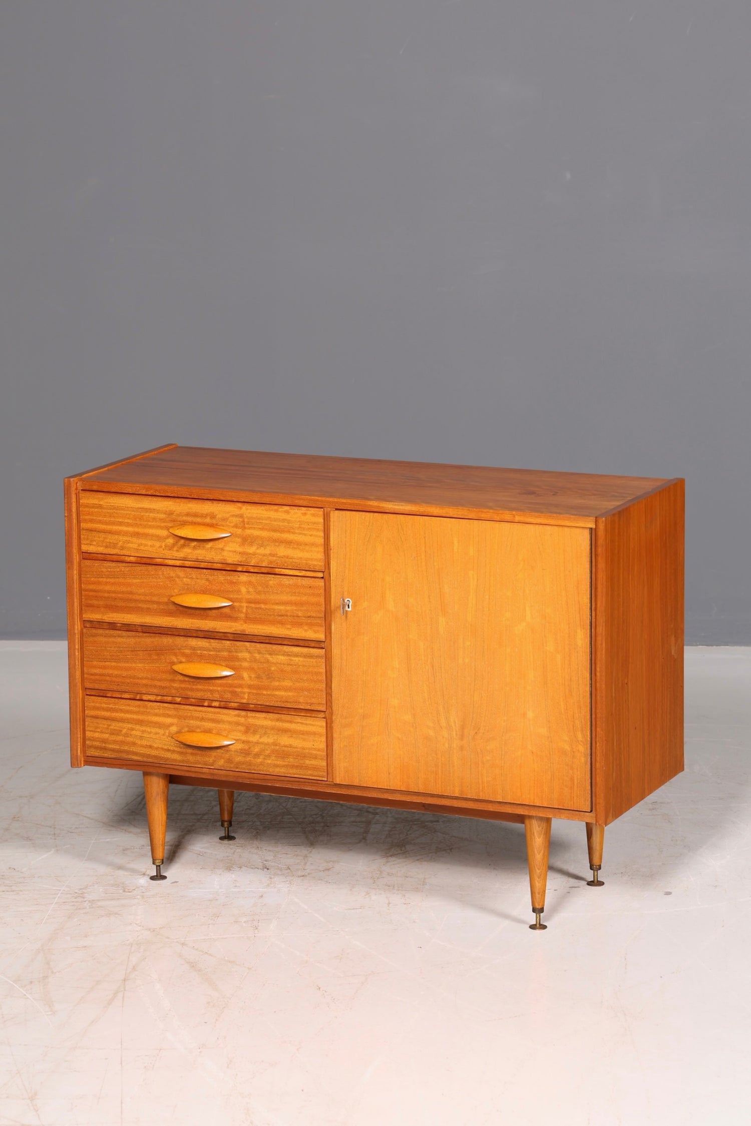 Wunderschönes Mid Century Sideboard Vintage Kommode 60er Schrank Flur Kommode echt Holz