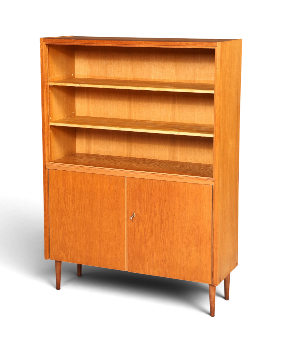 Hellerau Modell 414D Mid Century Schrank, Vintage Highboard – Hauptstadt Möblerei Berlin