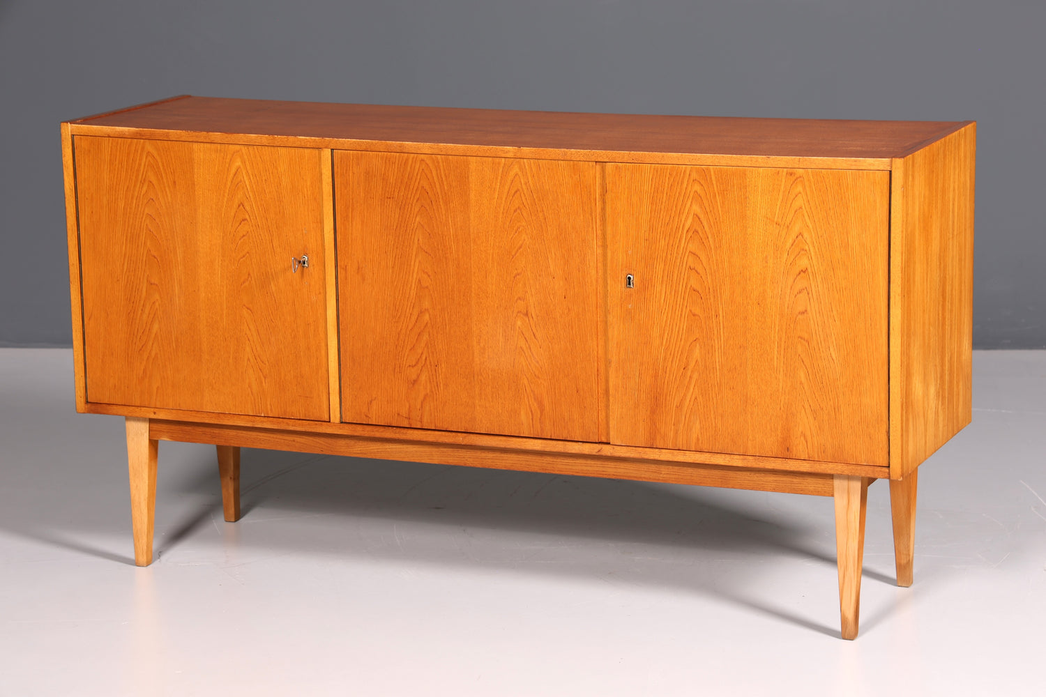 Wunderschönes Original Hellerau Sideboard Franz Ehrlich 602 Schrank Mid Century TV Schrank VEB