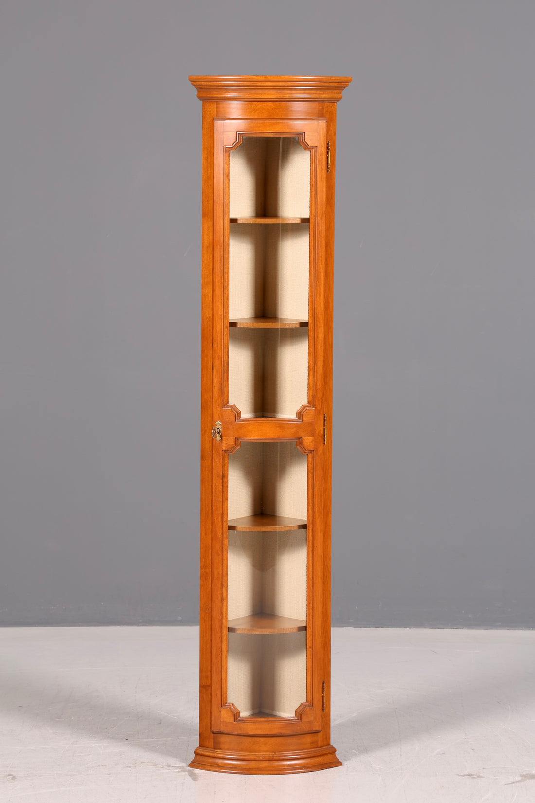 Beautiful Original Selva Corner Display Cabinet, Antique-Style China Cabinet with Glass Doors