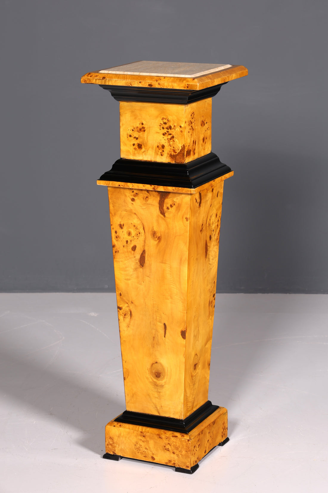 Traumhafte Biedermeier Stil Säule Blumensäule Marmor Blumentisch Ablagetisch