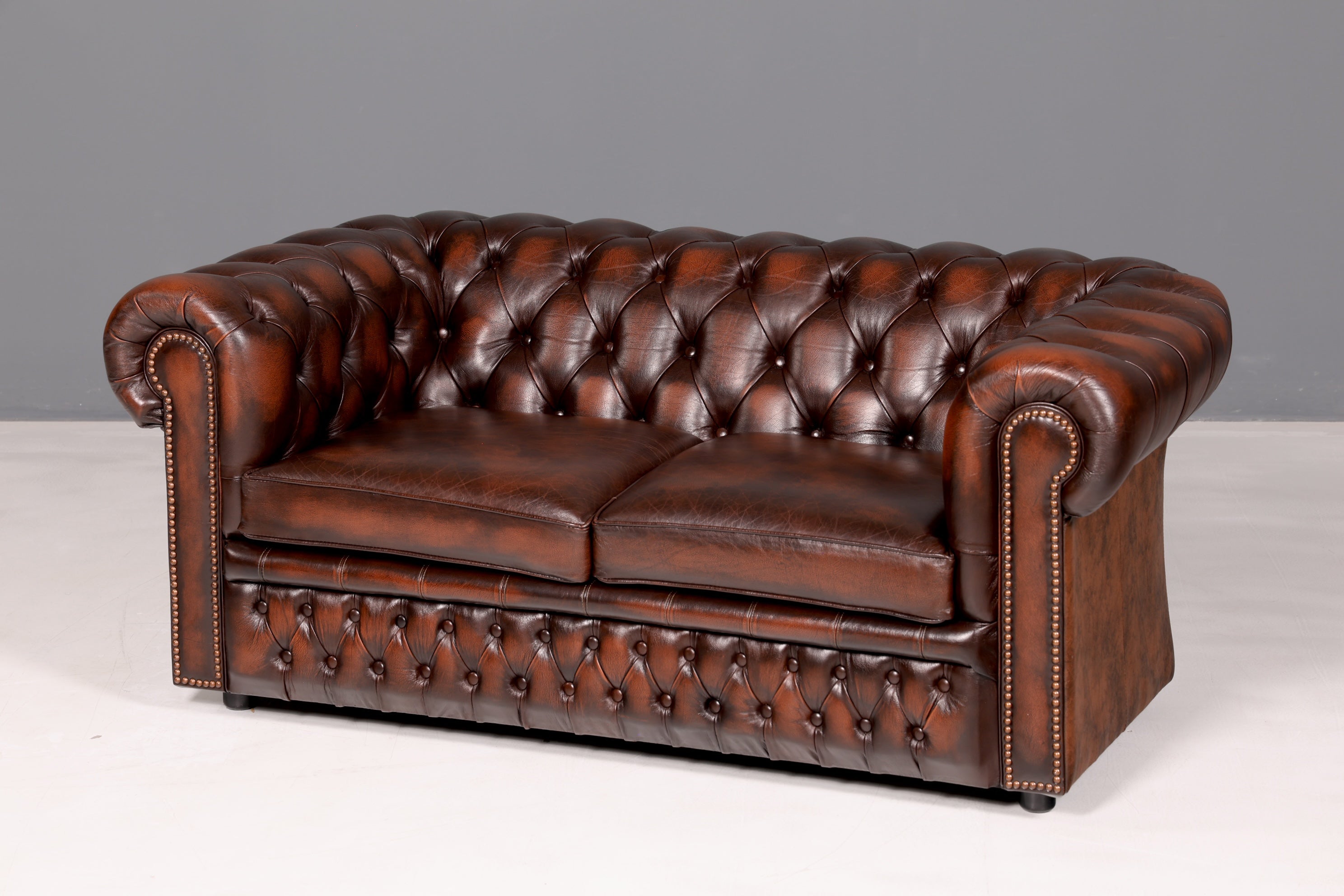 Wunderschönes Original Centurion Chesterfield Sofa 2-Sitzer Couch England echt Leder Polstersofa Ledersofa
