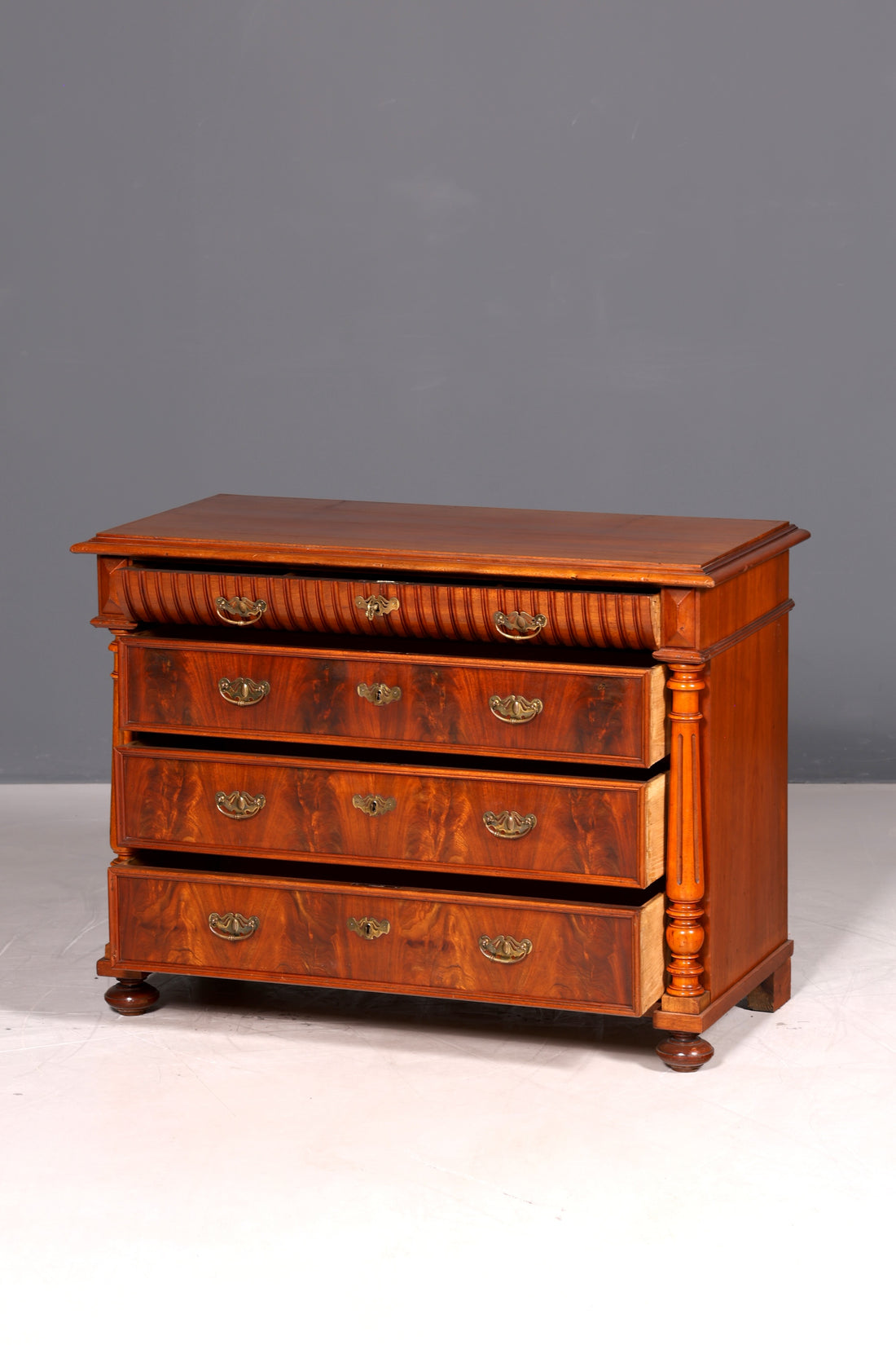 Edle Gründerzeit Kommode Jugendstil Antik Sideboard Schubladenkommode Wäschekommode