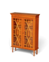Hauptstadt Möblerei englische Vitrine aus Eibenholz mit verglasten Türen und höhenverstellbaren Regalböden im 60s Stil