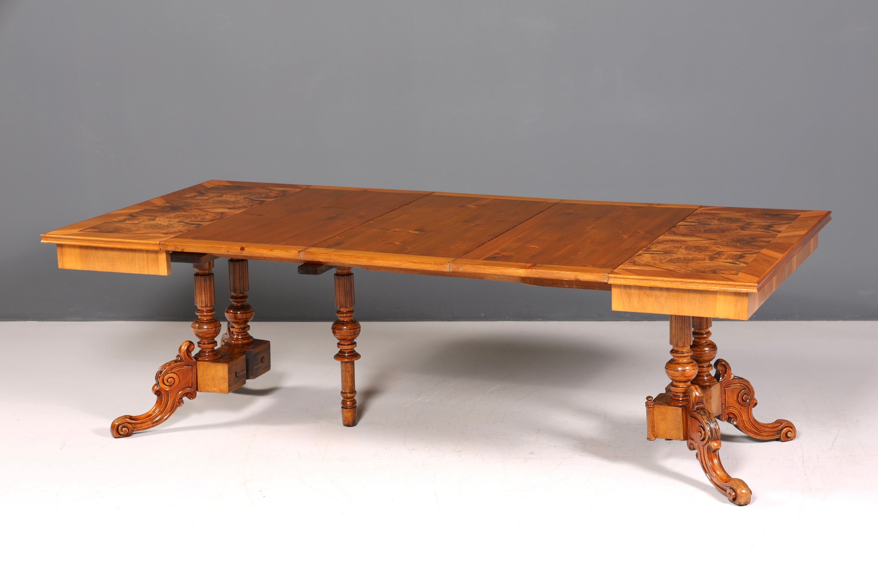 Traumhafter XXL Gründerzeit Tisch Kulissentisch ausziehbarer Louis Philippe Esstisch Wurzelholz Antik