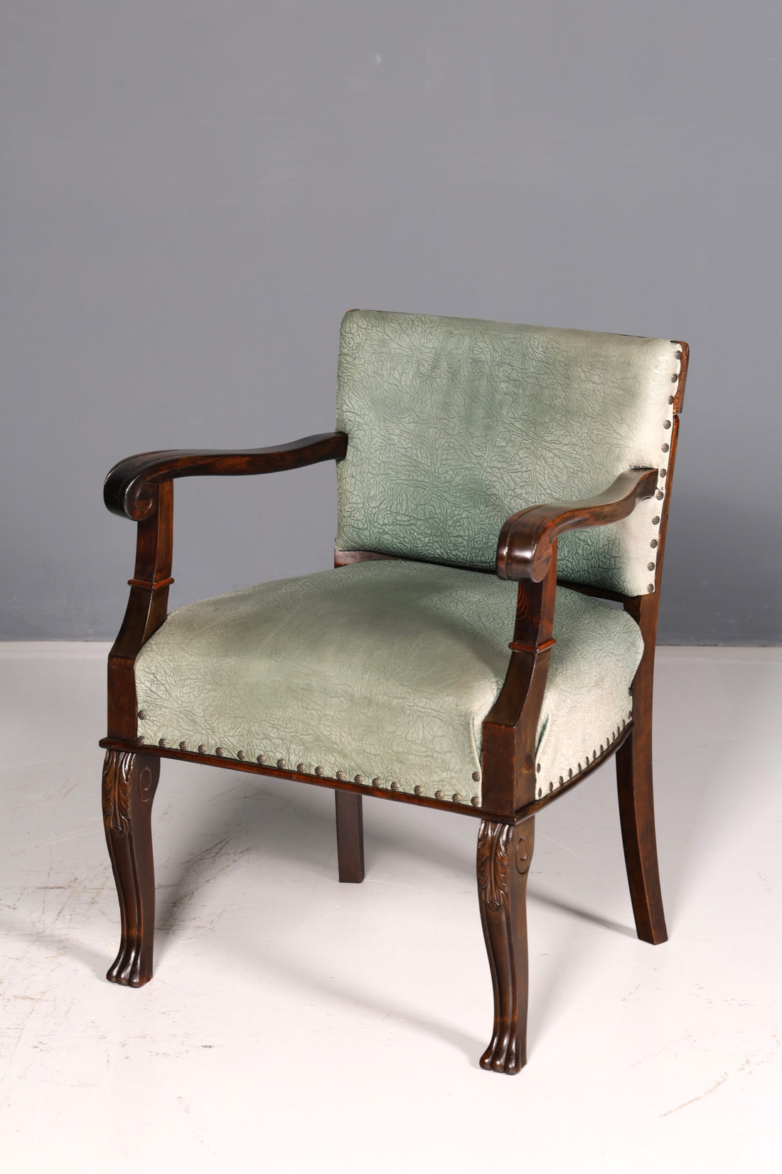 Prachtige neorenaissance fauteuil uit de Gründerzeit met armleuningen, voor een herenkamer, antiek, circa 1910