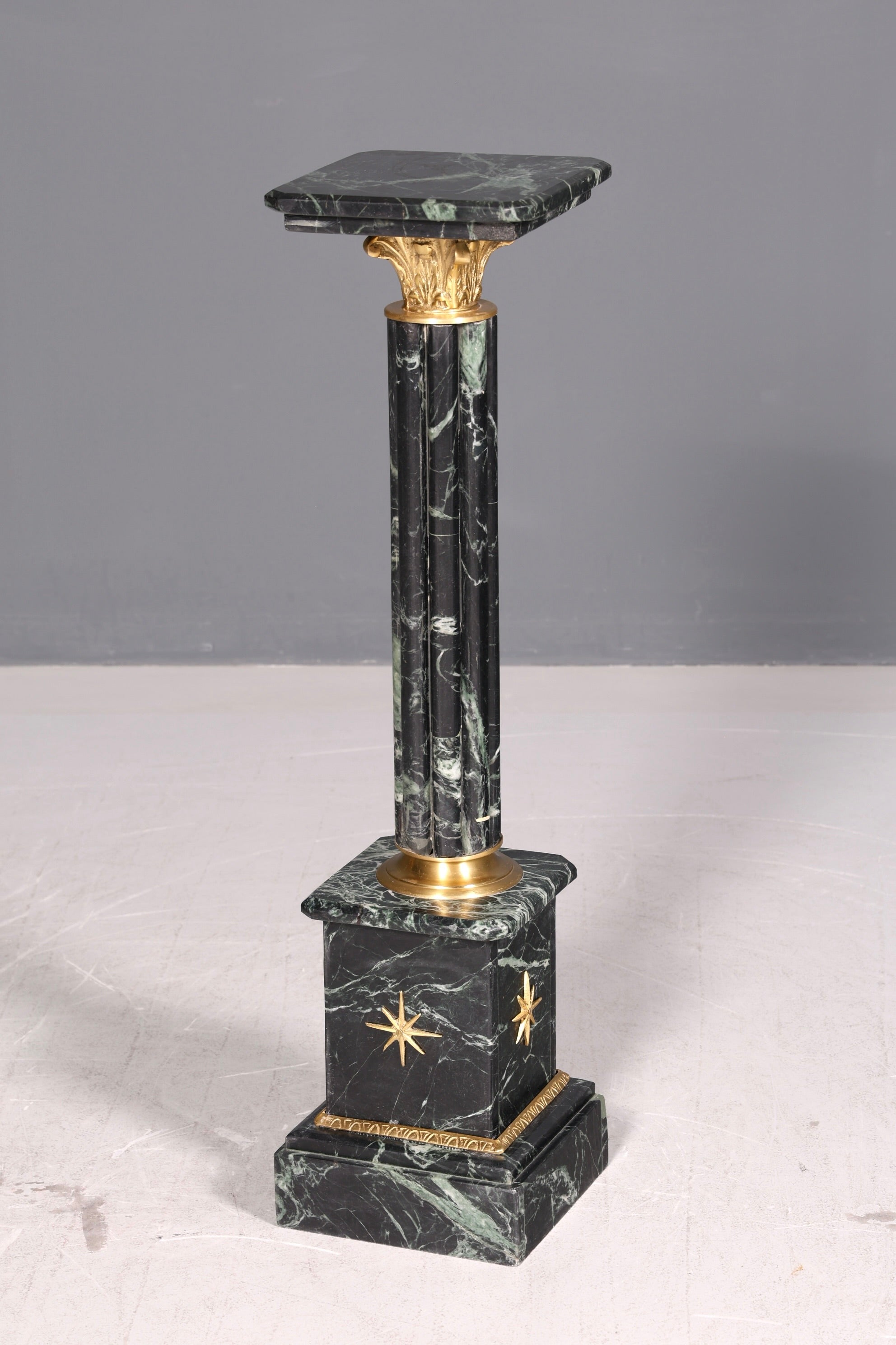 Edle Barock Stil Säule Louis XV Marmor Blumensäule Naturstein Sockel Ablage