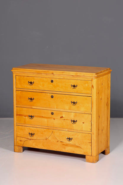 Ediele antieke ladekast van zacht hout met messing beslag, massief hout, vintage