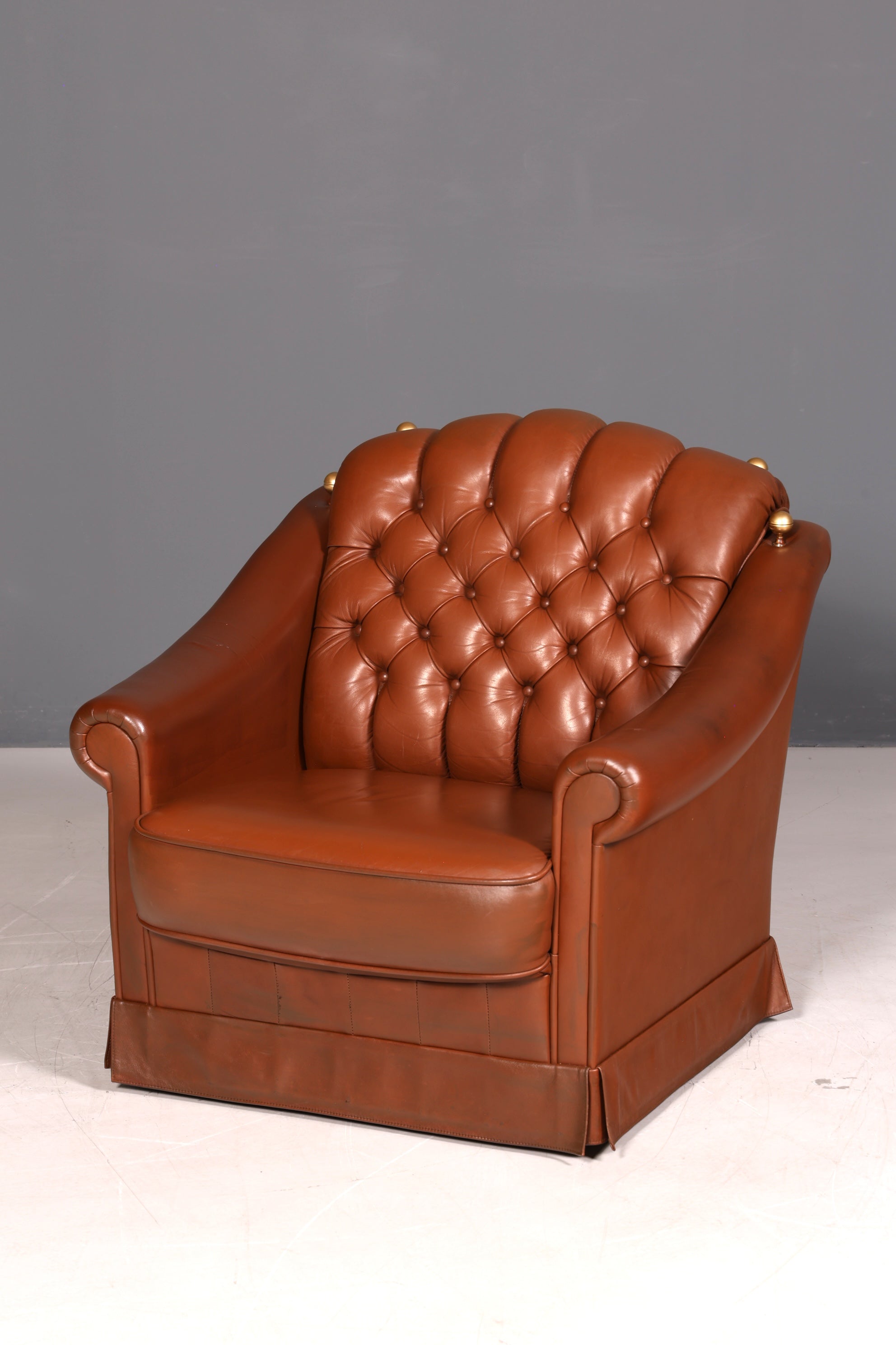Stilvoller Original Chesterfield Sessel Englischer Armlehnsessel Englisch Herrensessel 1 von 2