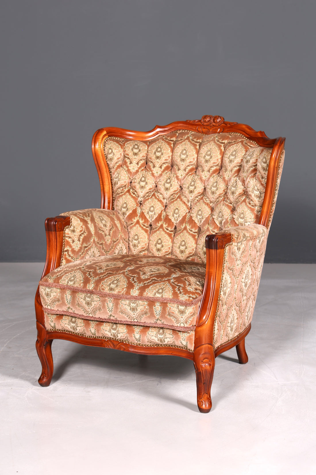 F900 Finish cm Edler Chippendale Armlehnsessel Barock Stil Sessel Armchair Samt Stoff Sessel