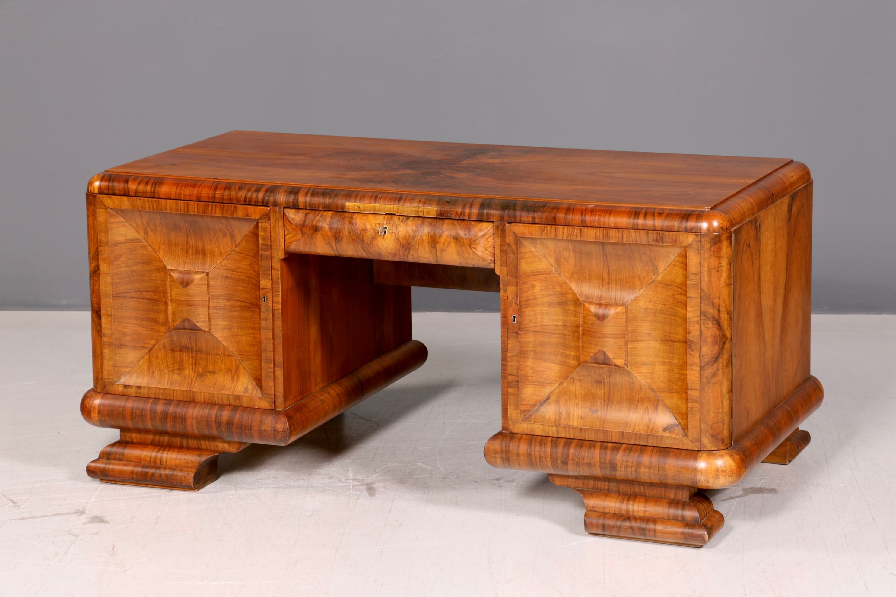 Beeindruckender Original Art Deco Schreibtisch Nussbaum Bürotisch Massivholz Antik Vintage