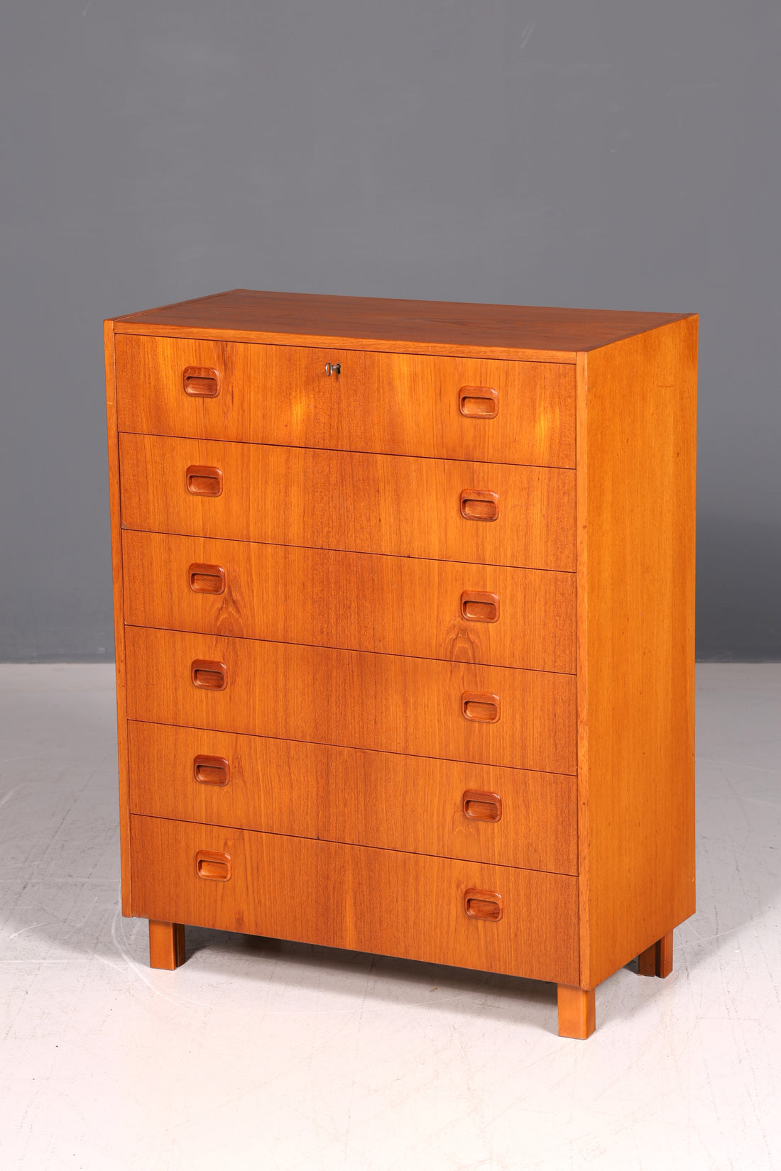 Prachtige Mid Century ladekast teak Deens design vintage vertiko jaren 60 70 kast ladekast hout retro