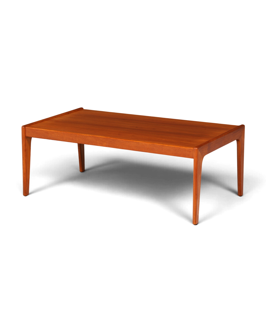 Hauptstadt Möblerei Mid Century Couchtisch aus massivem Teakholz im 70er Jahre Retro Design