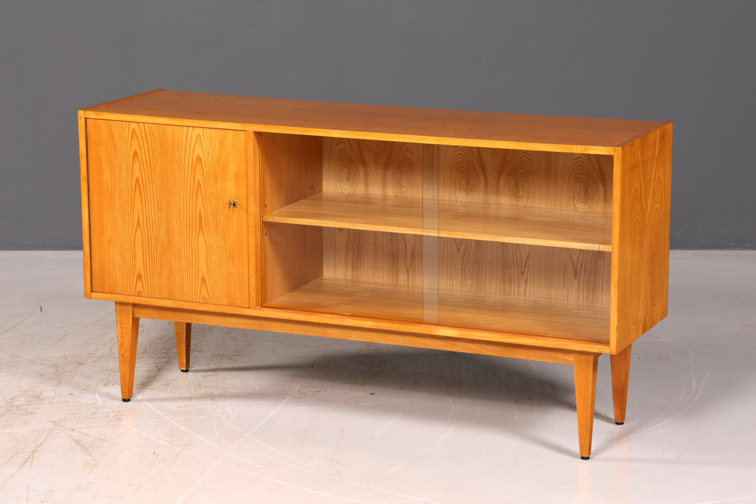 Prachtig origineel Hellerau Franz Ehrlich-dressoir model 602, vitrinekast en buffetkast in mid-century-stijl van VEB, massief hout