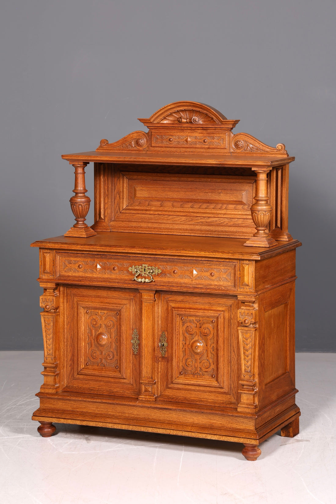 Prachtig Gründerzeit Buffet Eiken Aanrechtkast Opzetstuk Ladekast Antiek Dressoir Vertiko circa 1890 Vintage