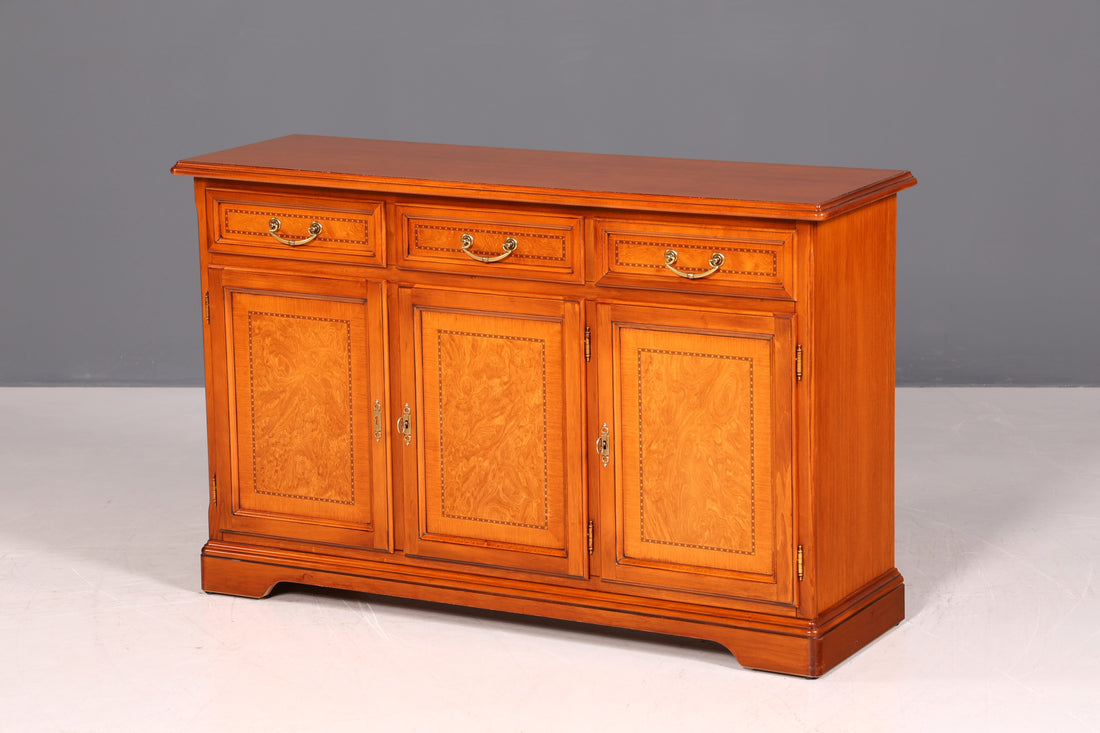 G441 Finish Wunderschönes Englisches Sideboard Eibe Schrank Antik Stil Buffetschrank Kommode (Kopie)