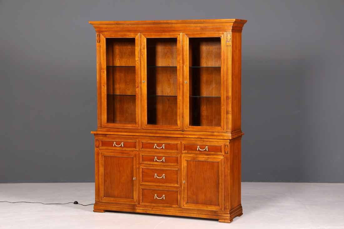 Traumhafte Original Selva Vitrine Antik Stil massiv Holz Buffet Villa Borghese Schrank Bibliothek