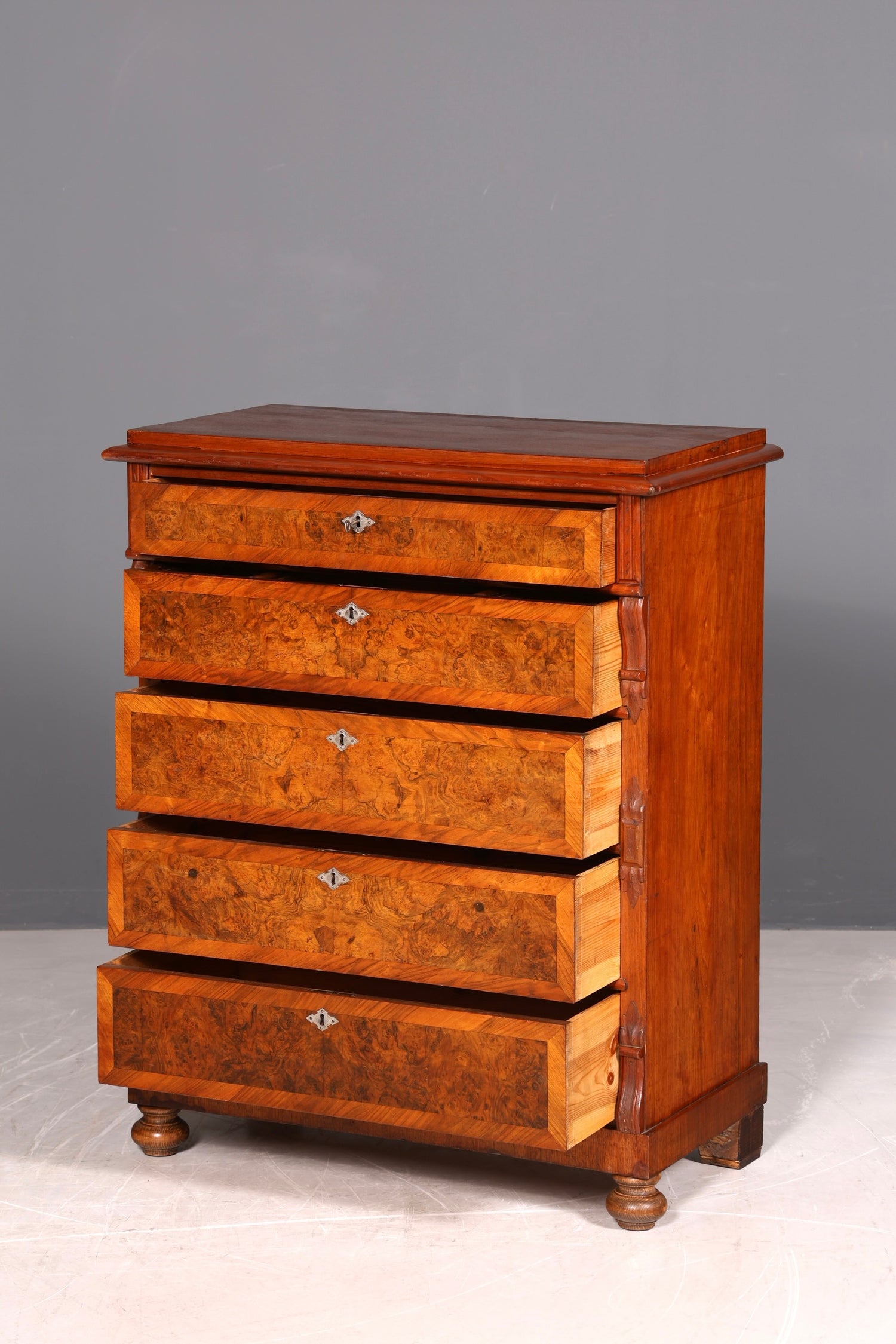 G205 Finish cm Wunderschöne Gründerzeit Kommode Jugendstil Vertiko Schubladenkommode Antik Wäschekommode (Kopie)