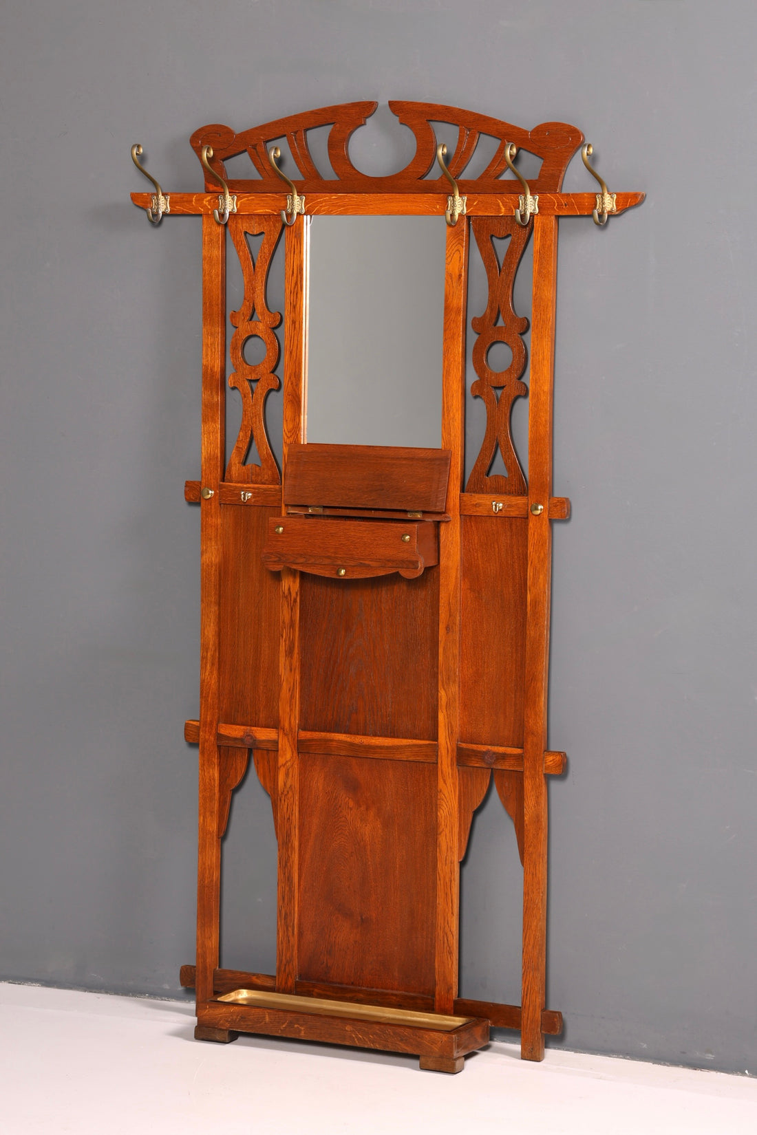 Sfeervolle art-nouveau halgarderobe, antiek uit de Gründerzeit, kledingkast, wandgarderobe, vintage