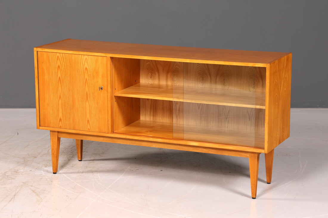 Prachtig origineel Hellerau Franz Ehrlich-dressoir model 602, vitrinekast en buffetkast in mid-century-stijl van VEB, massief hout