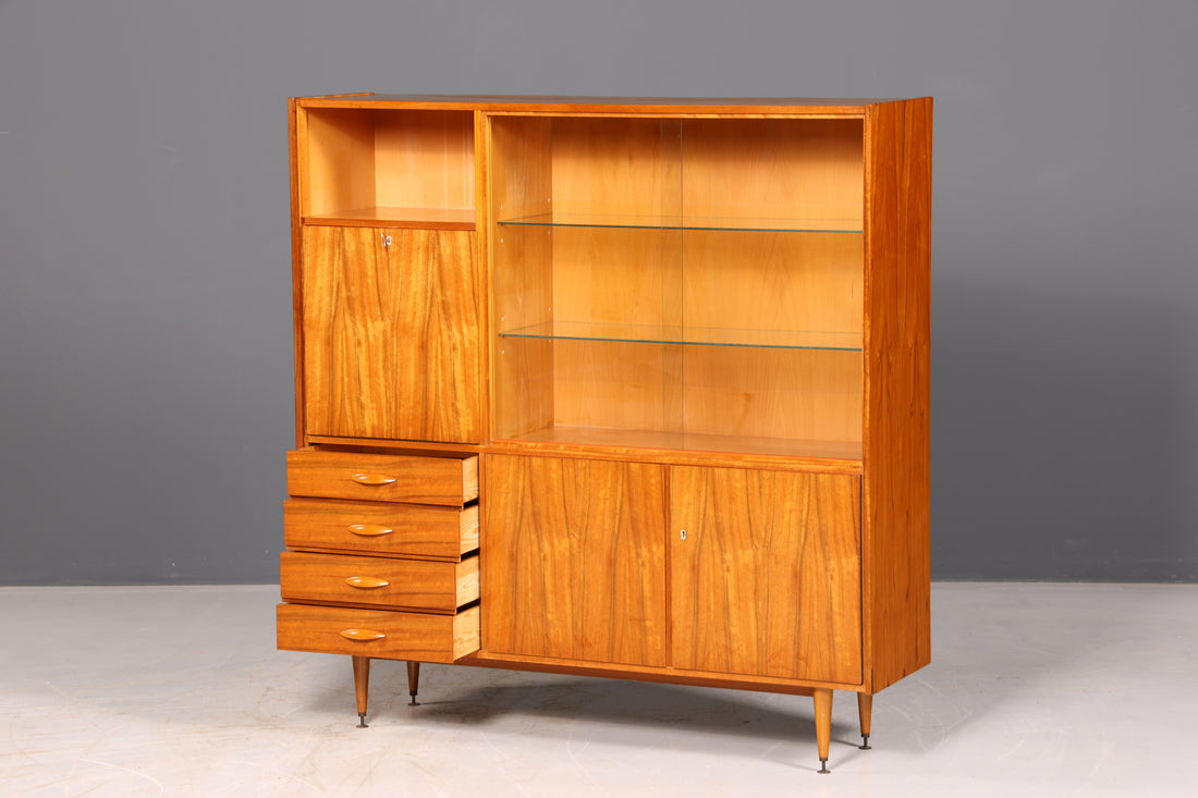 Prachtige Mid-Centurykast Vintage-highboard vitrinekast boekenkast woonkamerkast barkast massief hout jaren 60