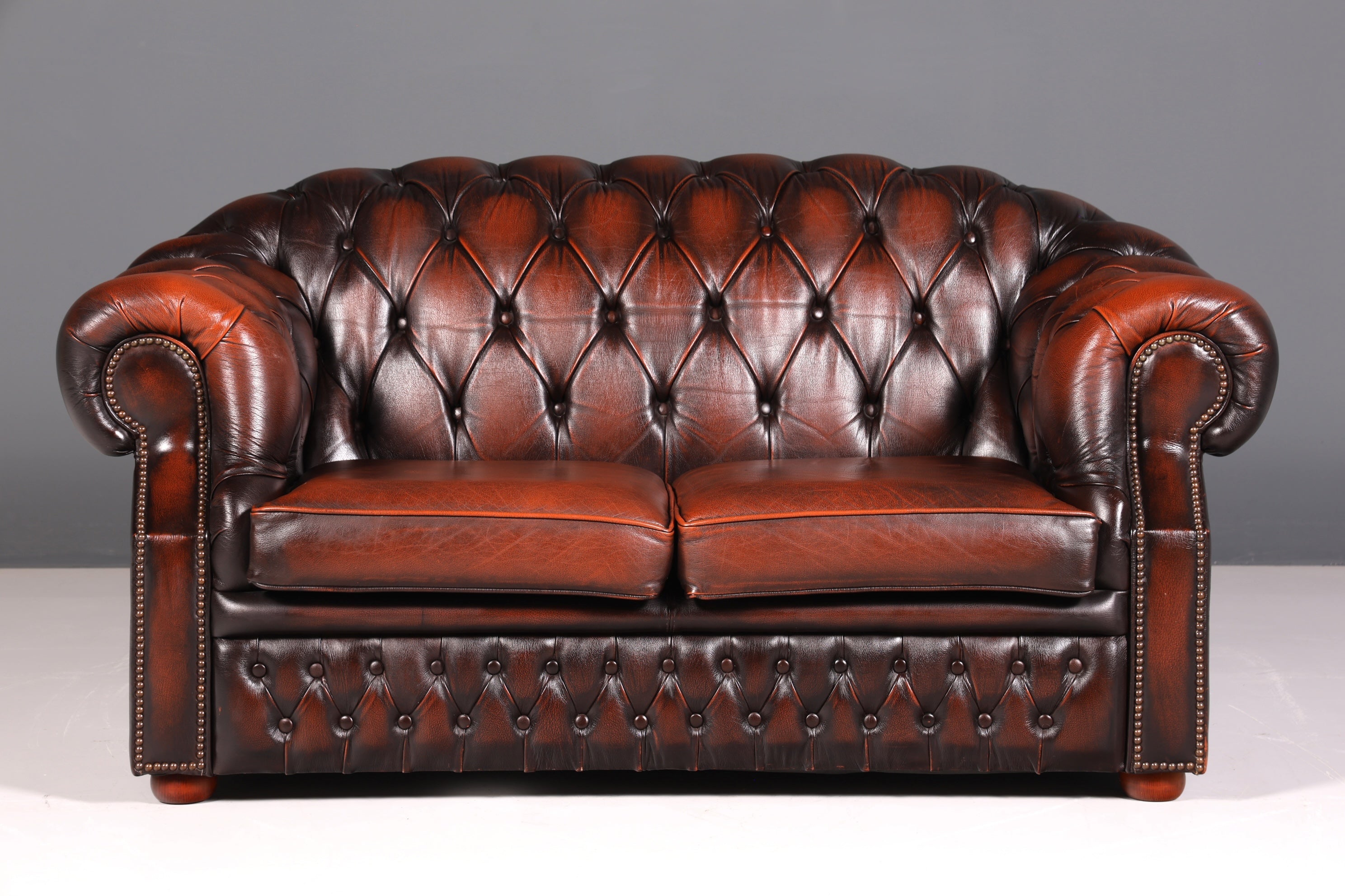 Wunderschöne Original Chesterfield Centurion 2-Sitzer Couch Englisches echt Leder Sofa UK