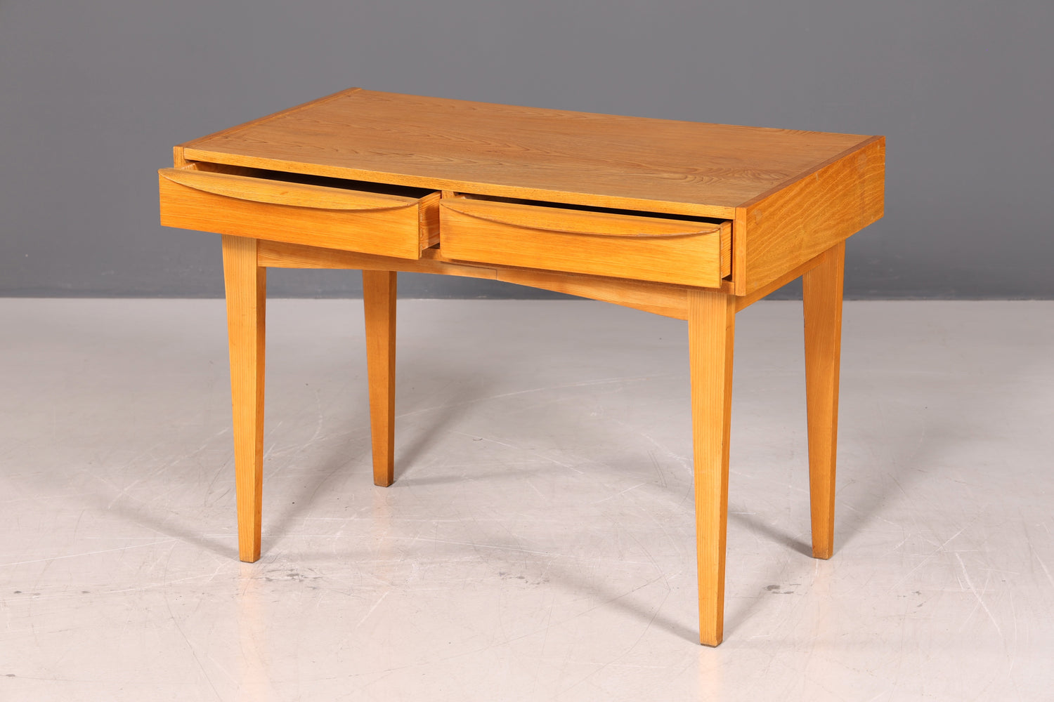 Eleganter Hellerau Schreibtisch Mid Century Modell 602 Franz Ehrlich Bürotisch Design Desk