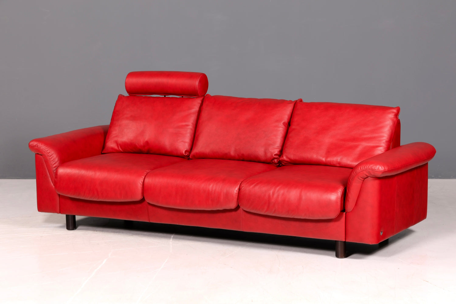G689 Finish