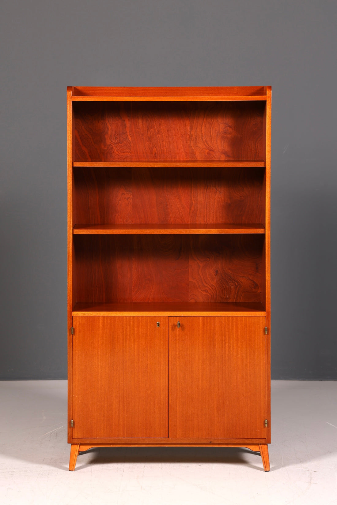 Beautiful Mid Century Cabinet Vintage Shelf Retro Bookshelf Book Storage 60s Design Classic Bookshelf