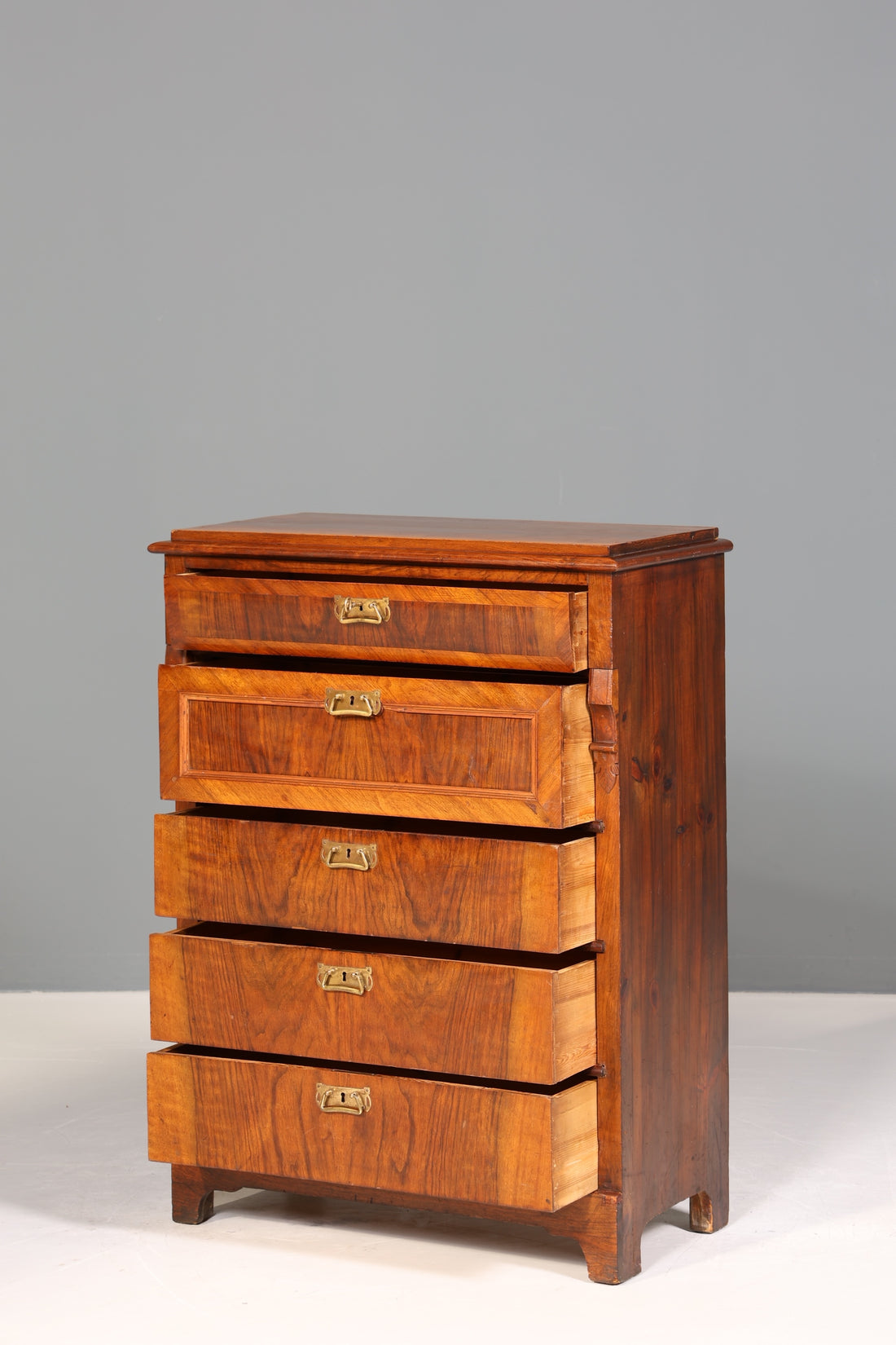 Traumhafte Gründerzeit Kommode Jugendstil Schubladenkommode Antik Vertiko Wäschekommode