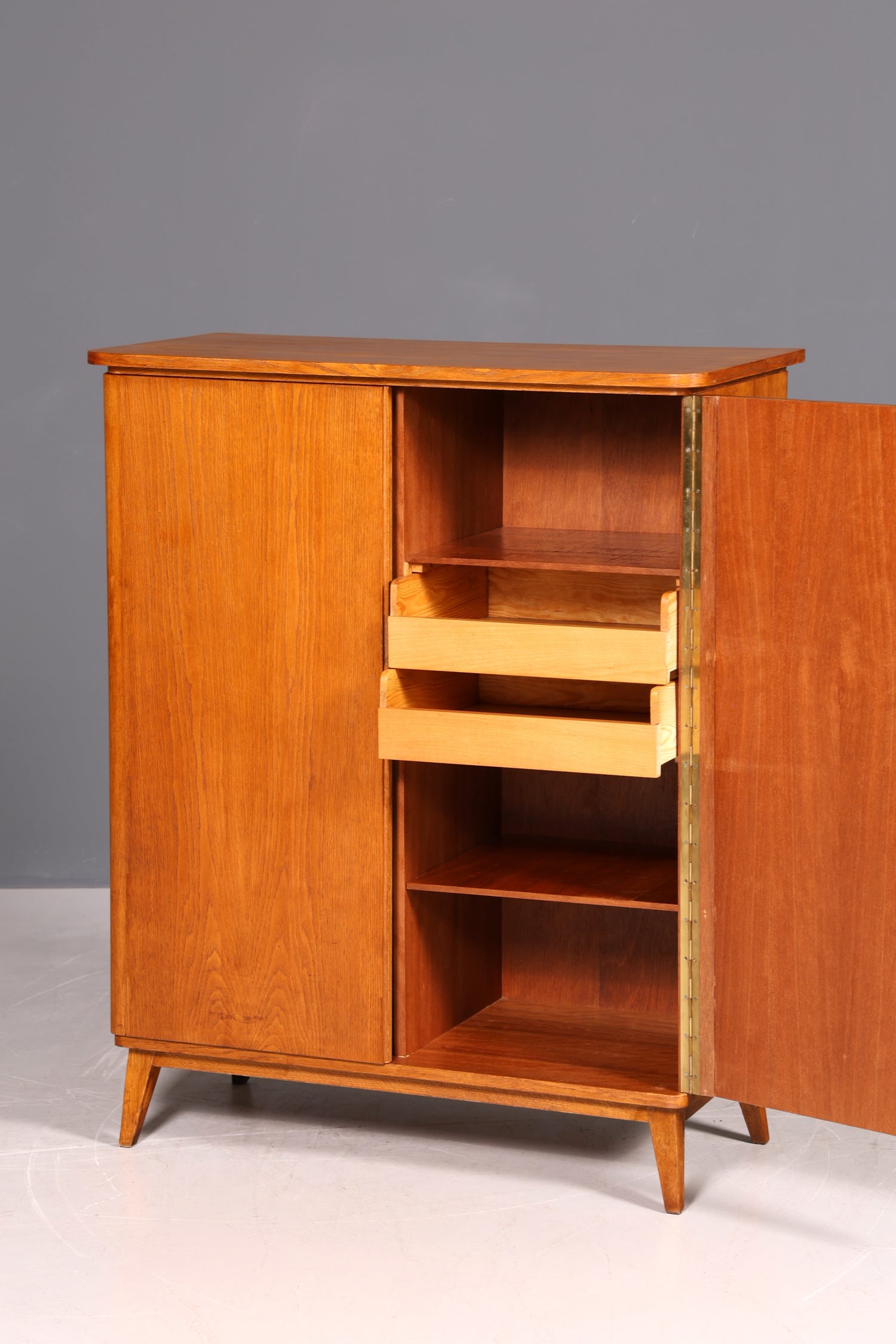 G210 Finish cm Wunderschöner Mid Century Schrank 60er Jahre Wäscheschrank Aktenschrank Kommode (Kopie 2)