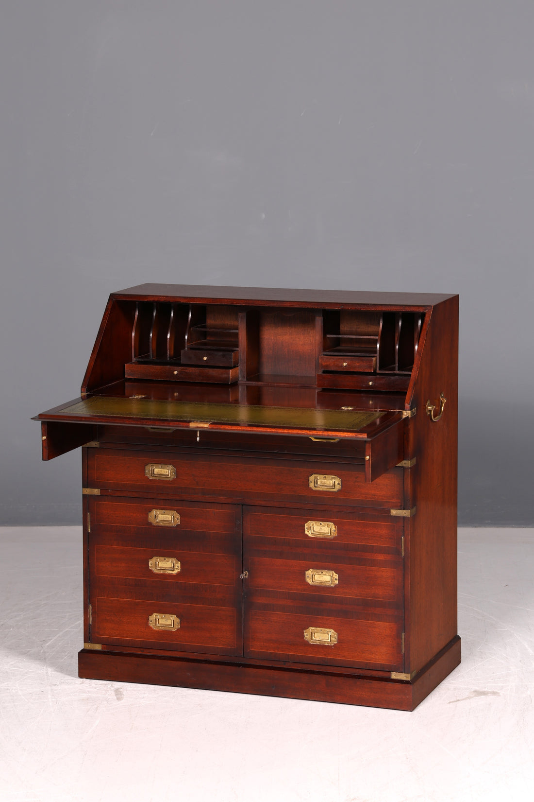 Prachtige maritieme secretaire, Engelse schrijftafel met echt leren blad, koloniale antiek vintage