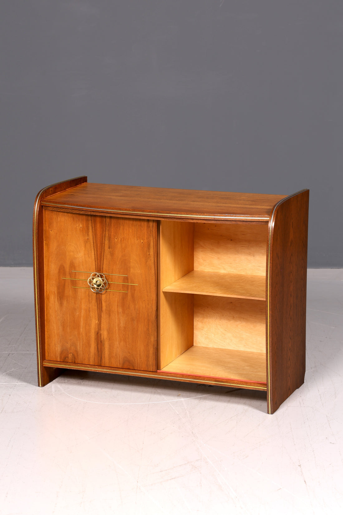 Prachtige Mid Century vitrine retro barkast vintage bar kast dressoir massief hout jaren 60