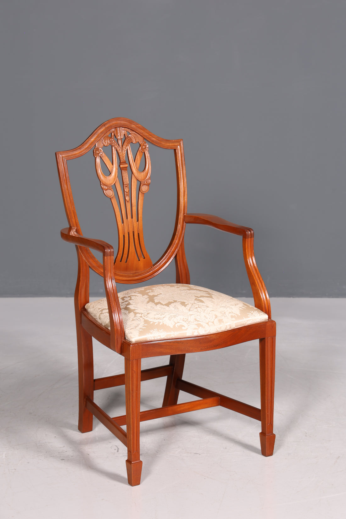 Wunderschöner Englischer Stuhl Armlehnstuhl Eibe Antik Sekretär Stuhl UK Polsterstuhl 2 von 2