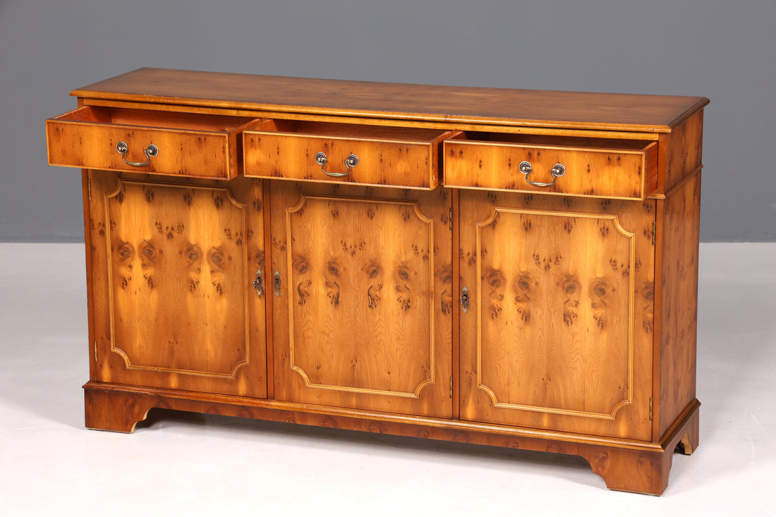 Wunderschönes Englisches Sideboard Schrank Antik 60s Buffetschrank Kommode