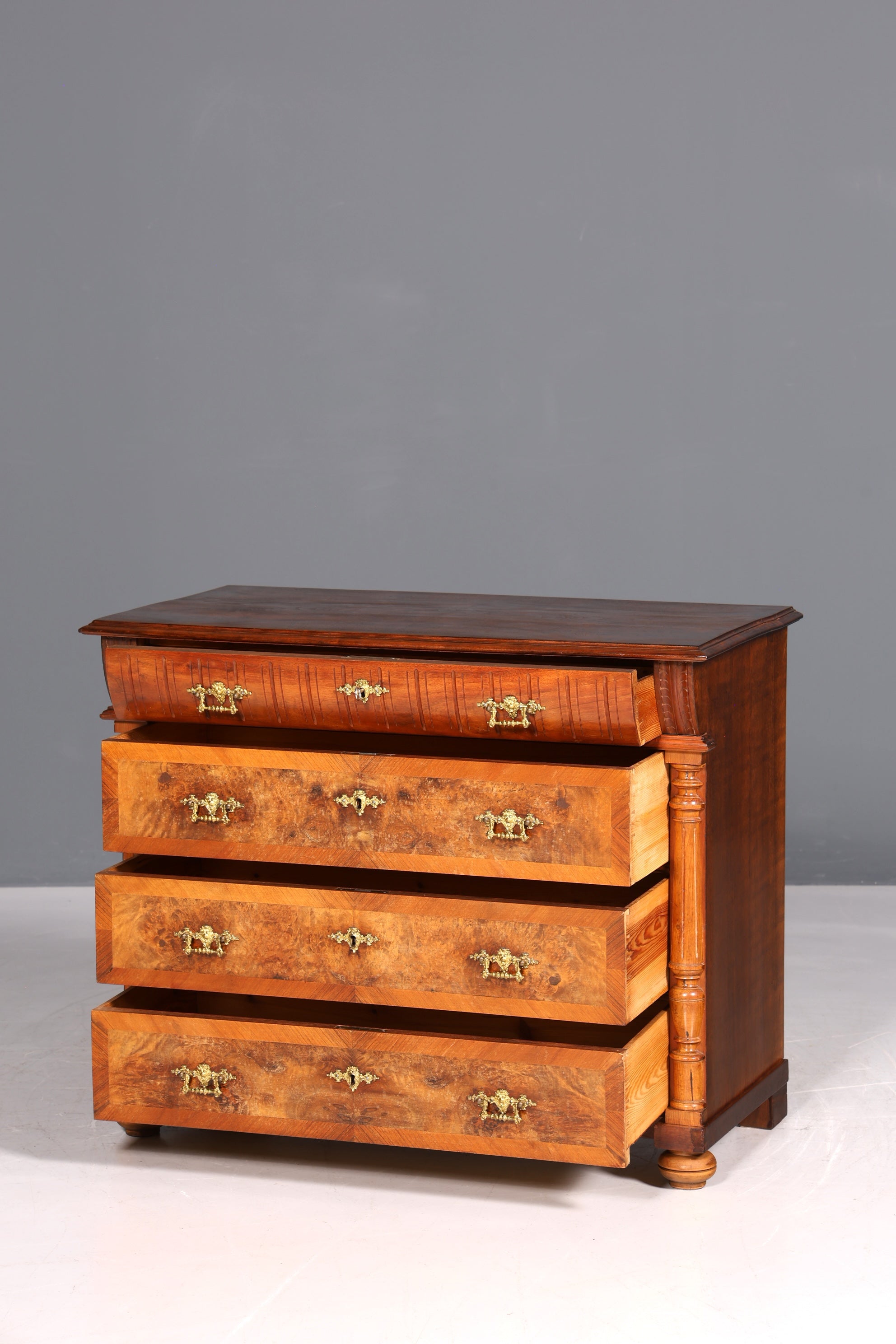 Beautiful Wilhelminian style chest of drawers Louis Philippe walnut drawers chest of drawers sideboard around 1880