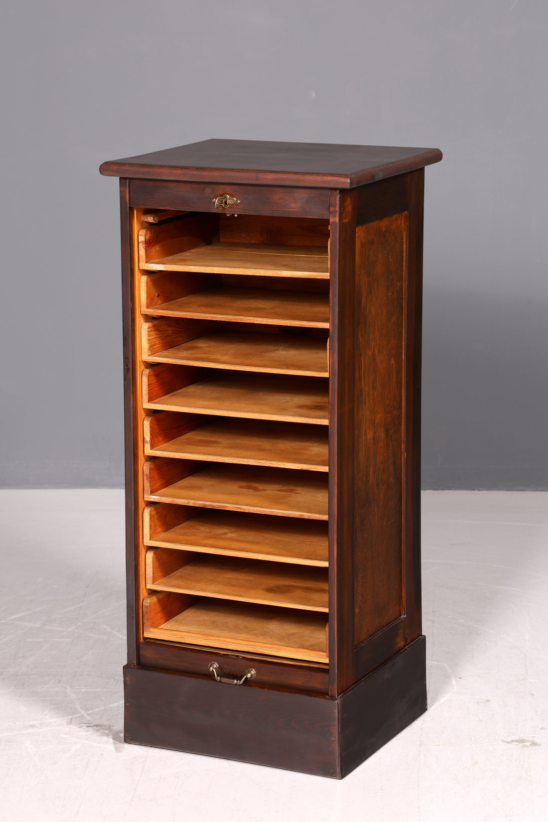 Sobere Bauhaus Roldeurkast Jaloeziekast Archiefkast Art Deco Bureaukast Antiek Vintage