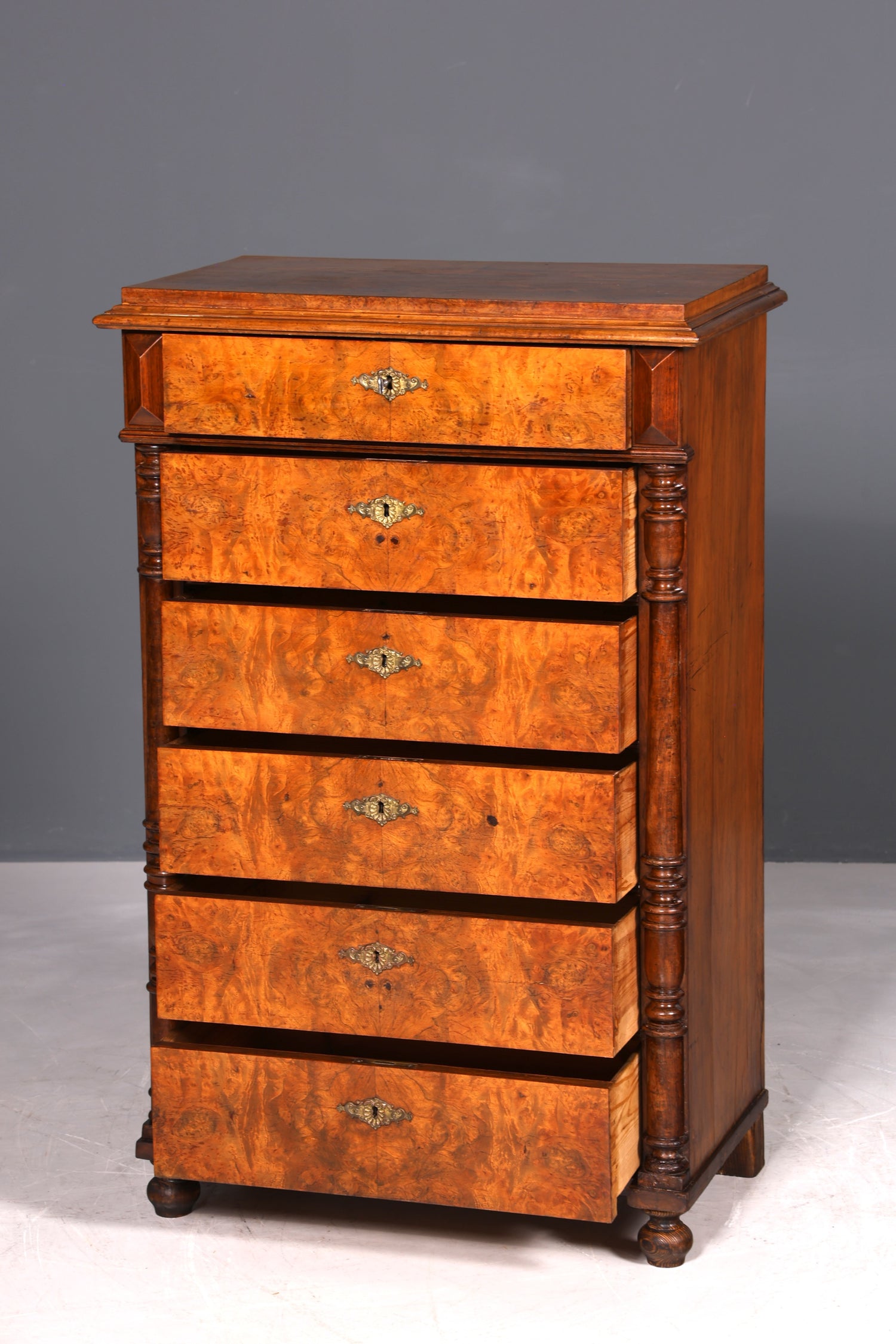 F951 Finish cm Wunderschöne Gründerzeit Kommode Jugendstil Vertiko Schubladenkommode Antik Wäschekommode