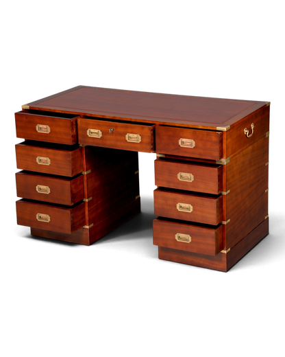 Hauptstadt Möblerei maritimer Military Chest Schreibtisch aus Holz mit Lederauflage und Messingbeschlägen