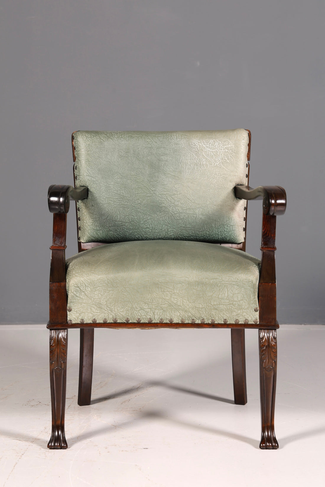 Prachtige neorenaissance fauteuil uit de Gründerzeit met armleuningen, voor een herenkamer, antiek, circa 1910