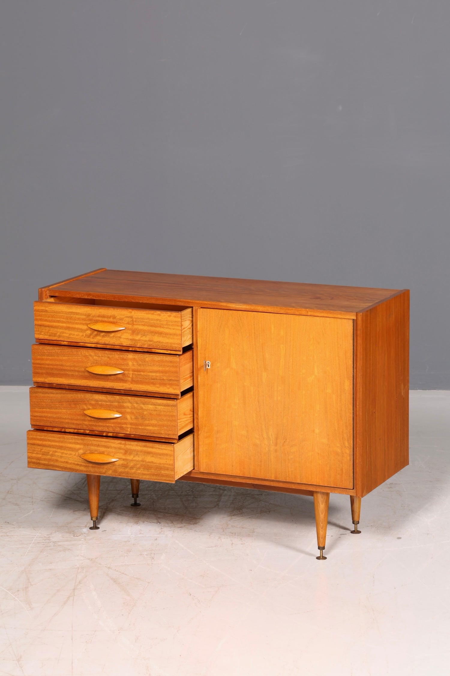 Wunderschönes Mid Century Sideboard Vintage Kommode 60er Schrank Flur Kommode echt Holz