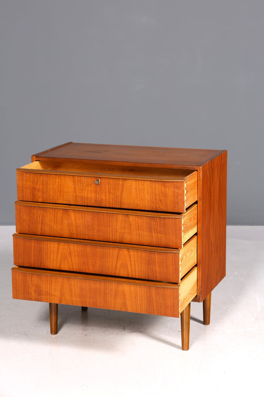 Dreamy mid-century teak Danish design wooden sideboard vintage chest of drawers